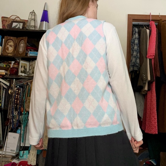 80s Brownstone Studio NY Pastel Argyle Knit Sweater Vest - Picture 9 of 13